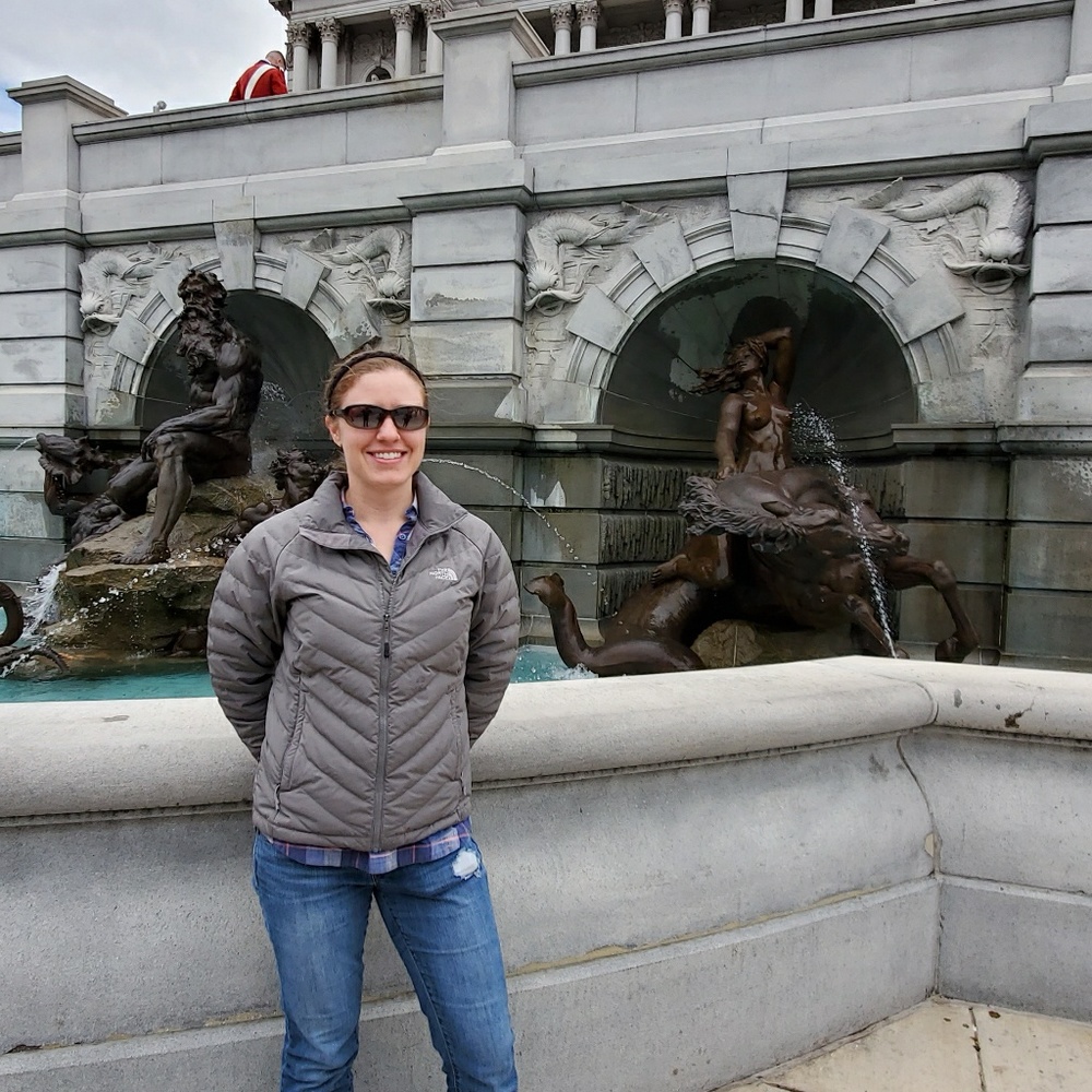 Meet your Posher, Kay